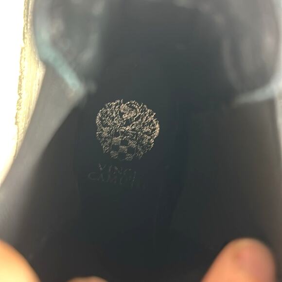 Vince Camuto Anikaa Women’s 5.5M Black Leather Combat Slip-On Ankle Boots NEW - Picture 3 of 10